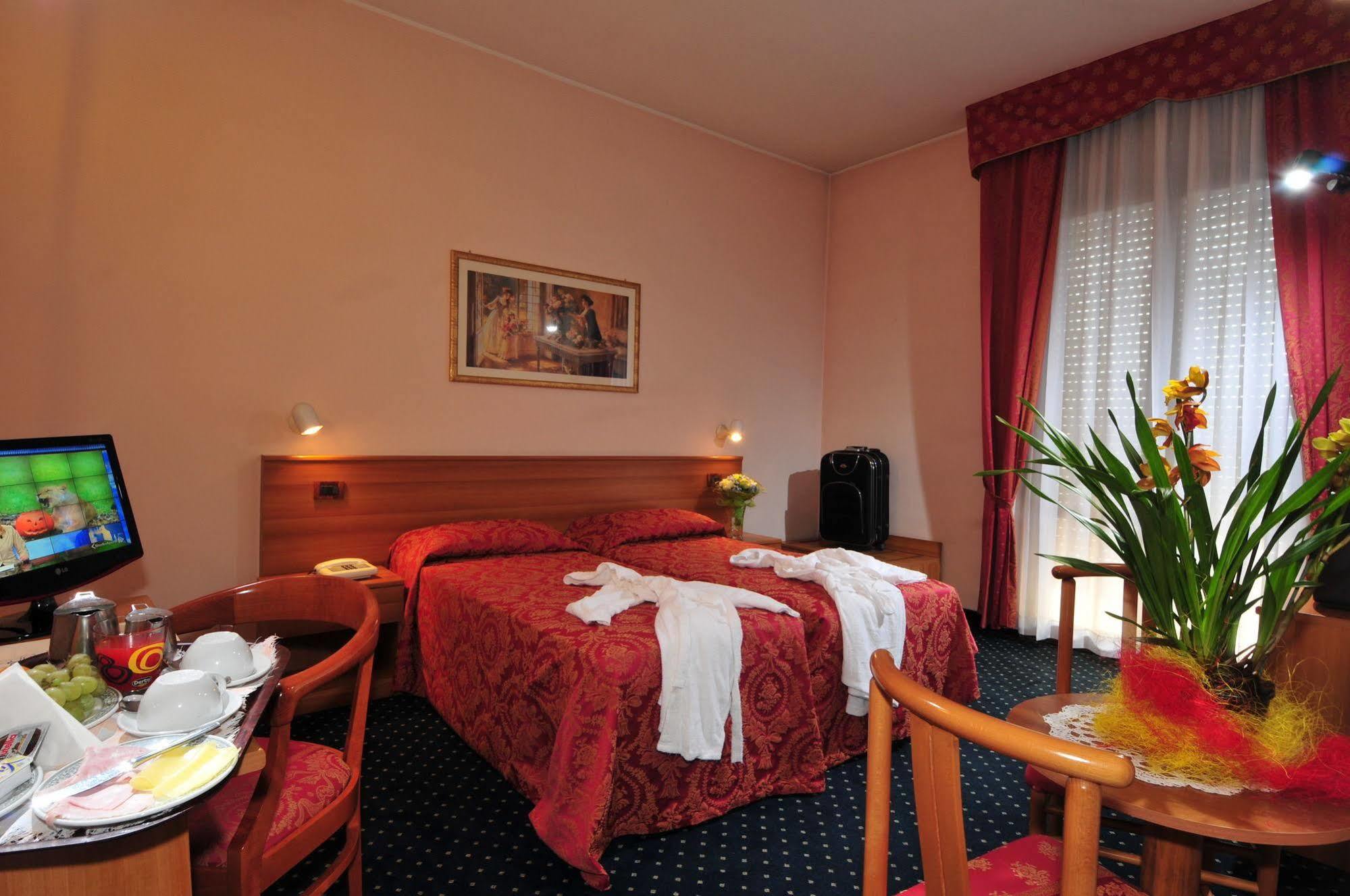 Hotel Terme Belsoggiorno Абано-Терме Экстерьер фото